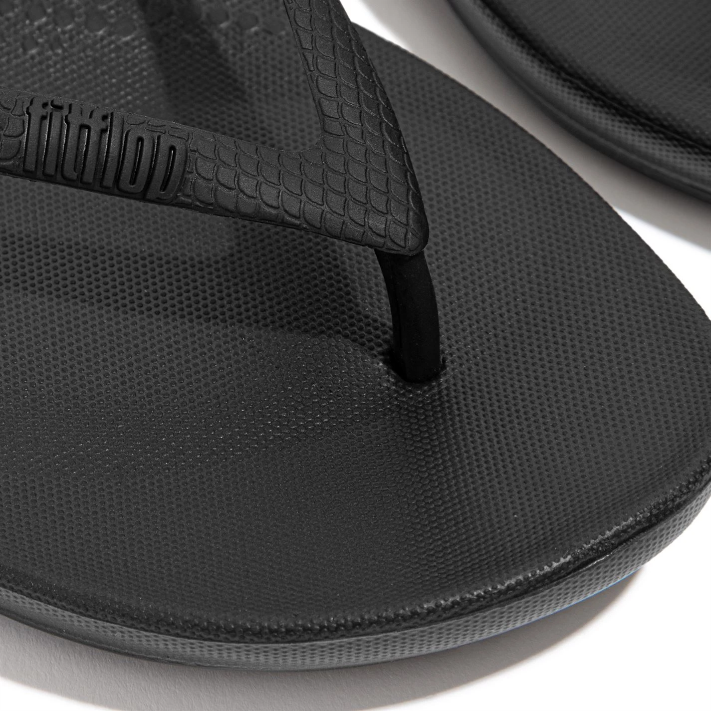 Fitflop IQushion Flip Flops - Image 4